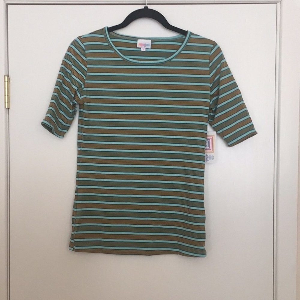S LuLaRoe Gigi Shirt BB11 858